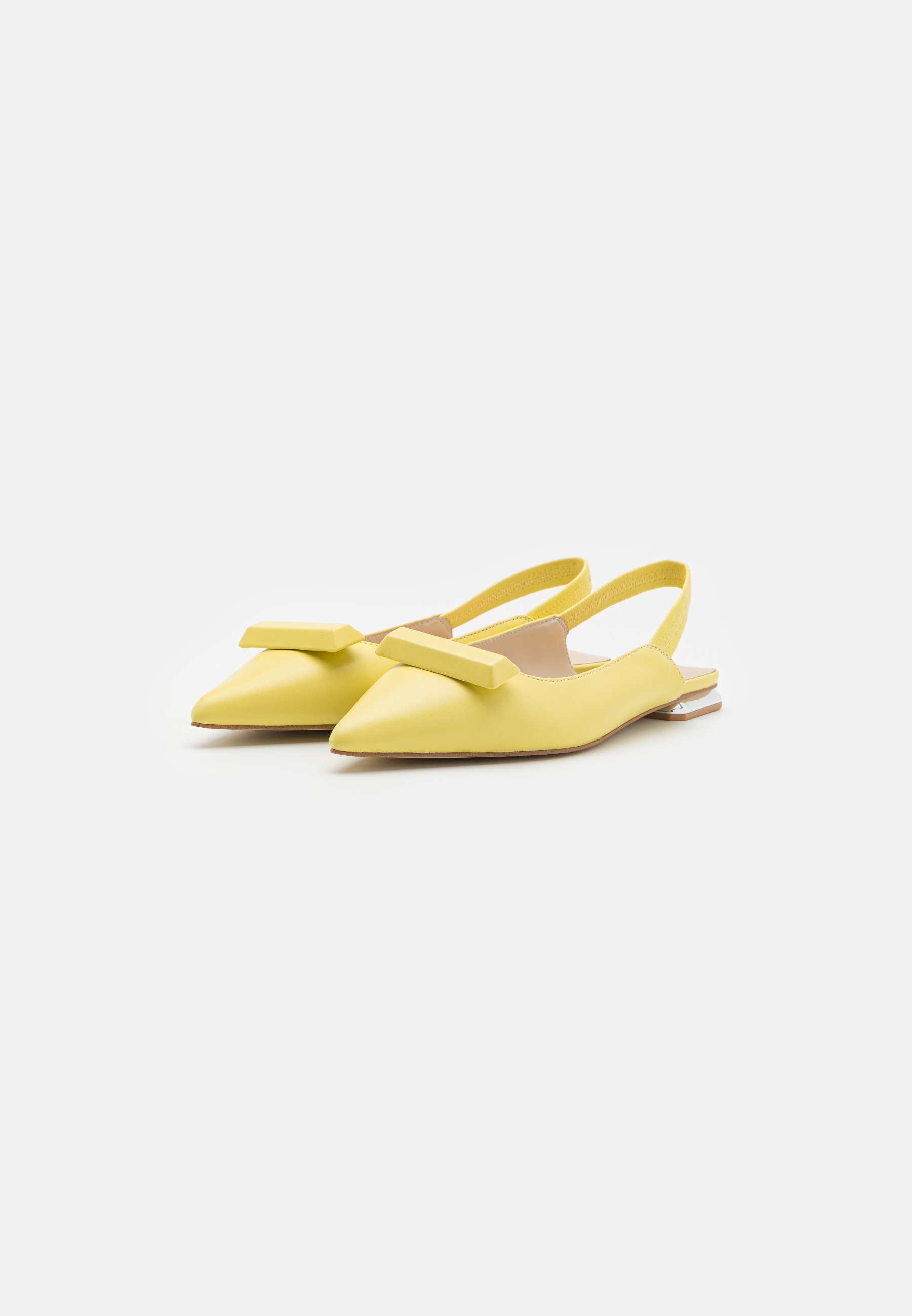 Slingback ballet pumps