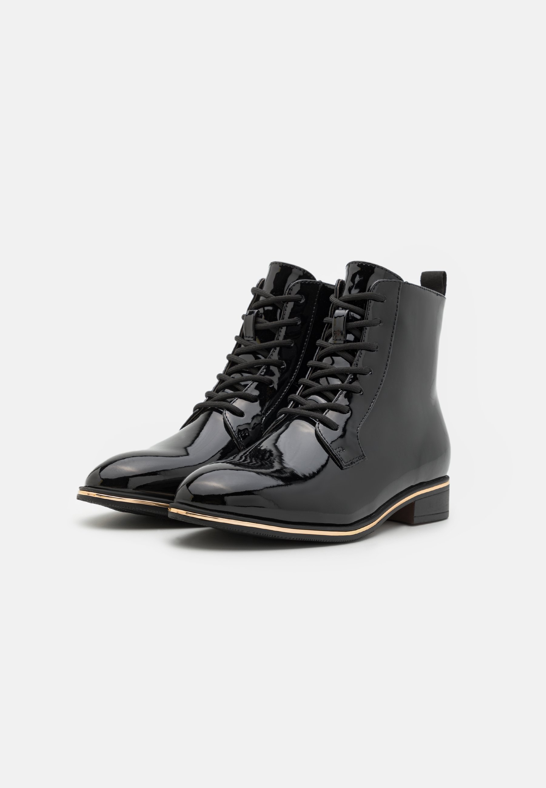 Lace-up ankle boots