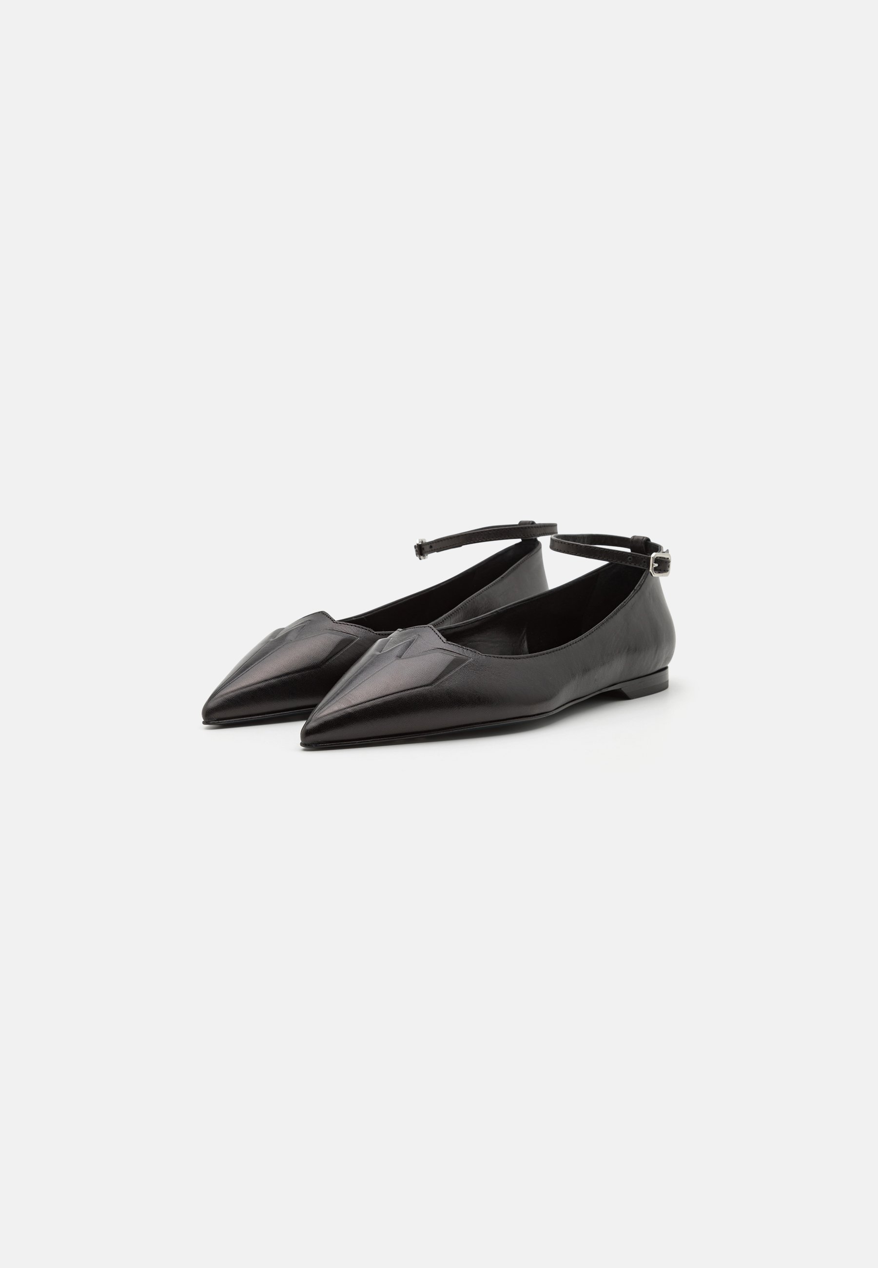 Ankle strap ballet pumps