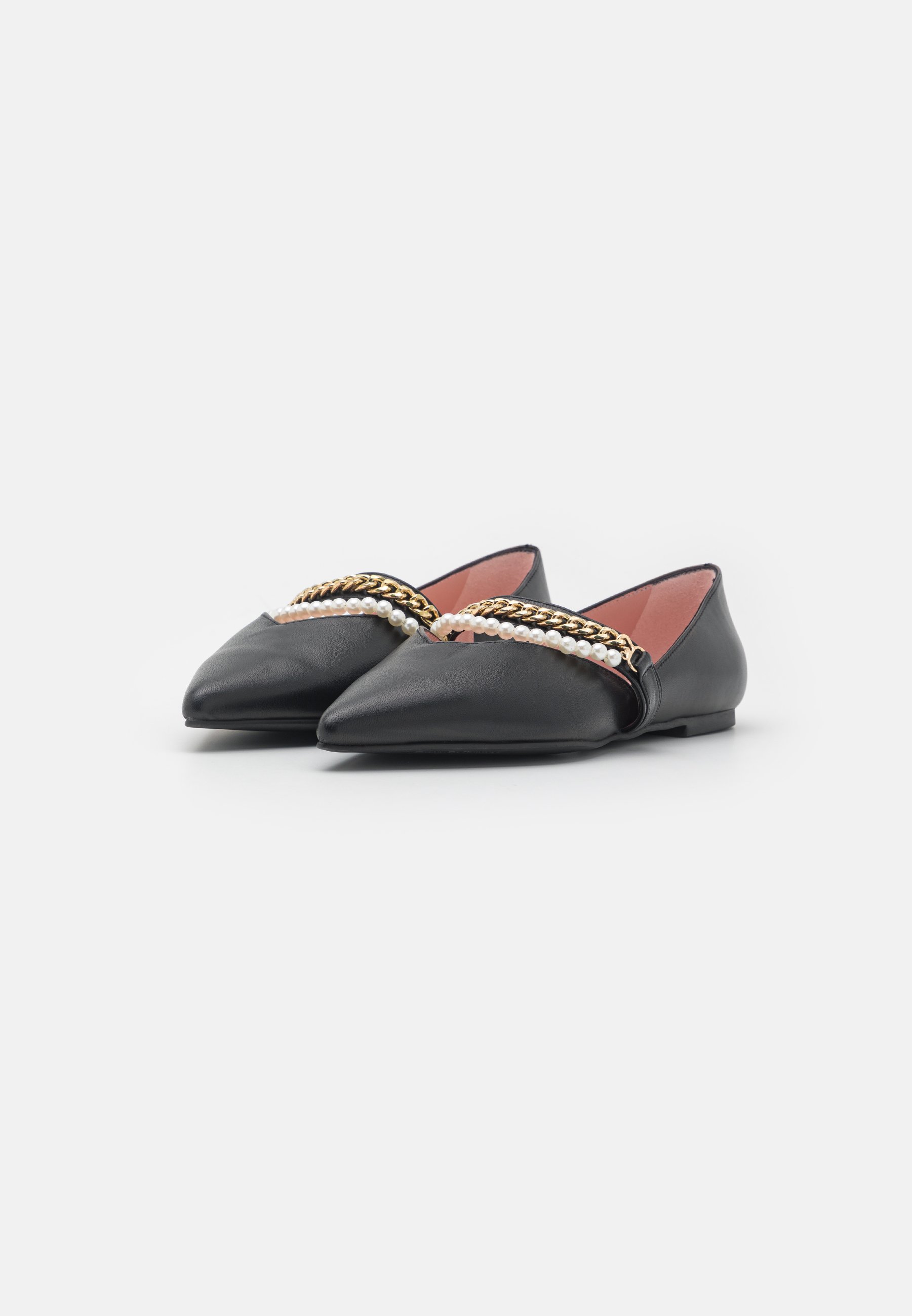 Ankle strap ballet pumps