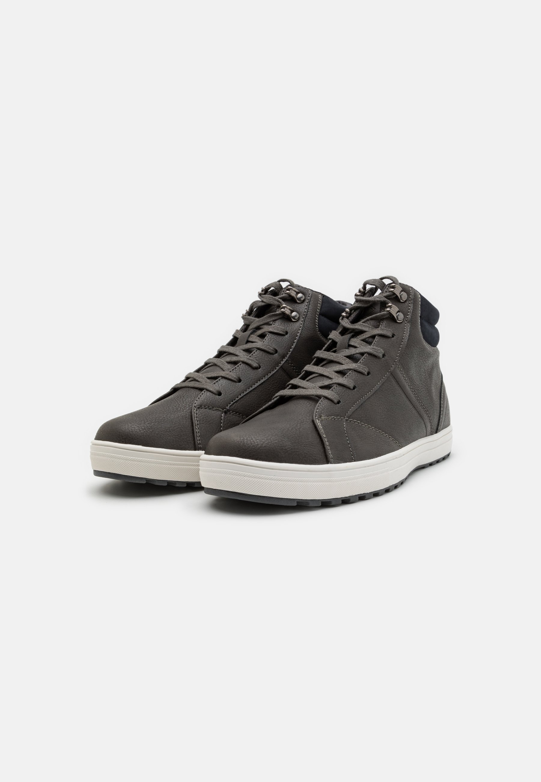 High-top trainers