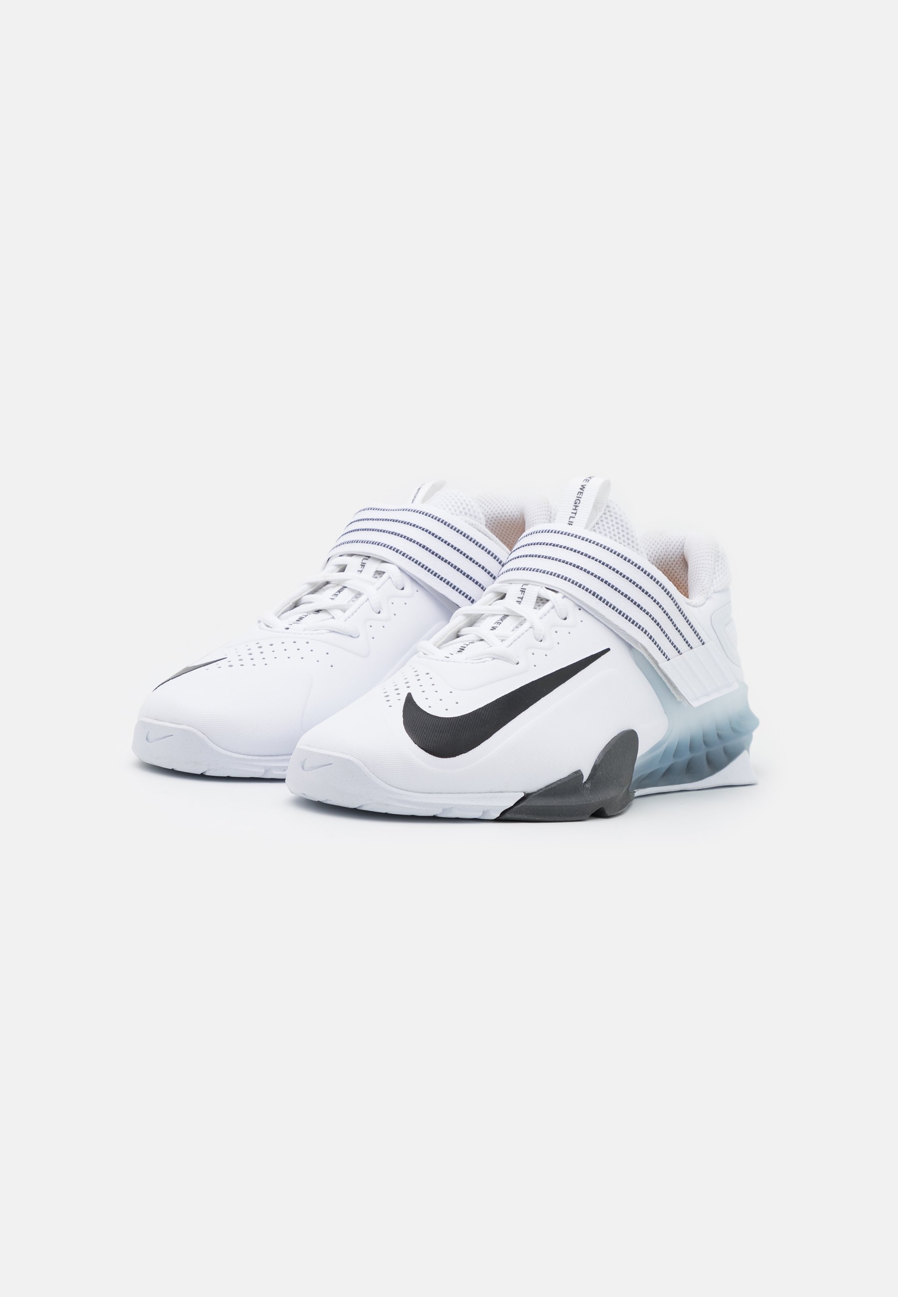 SAVALEOS UNISEX - Training shoe
