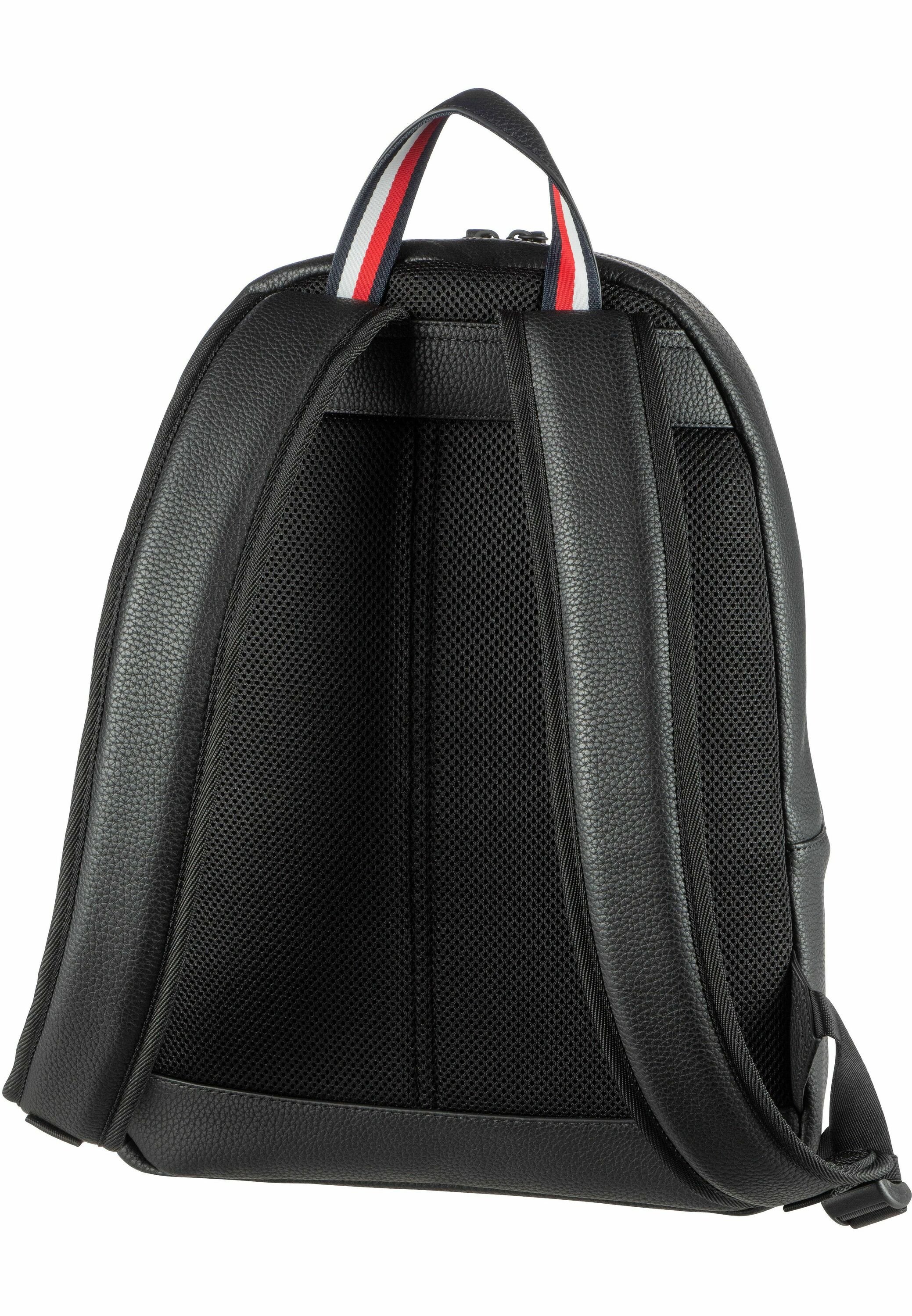 ESSENTIAL- Rucksack
