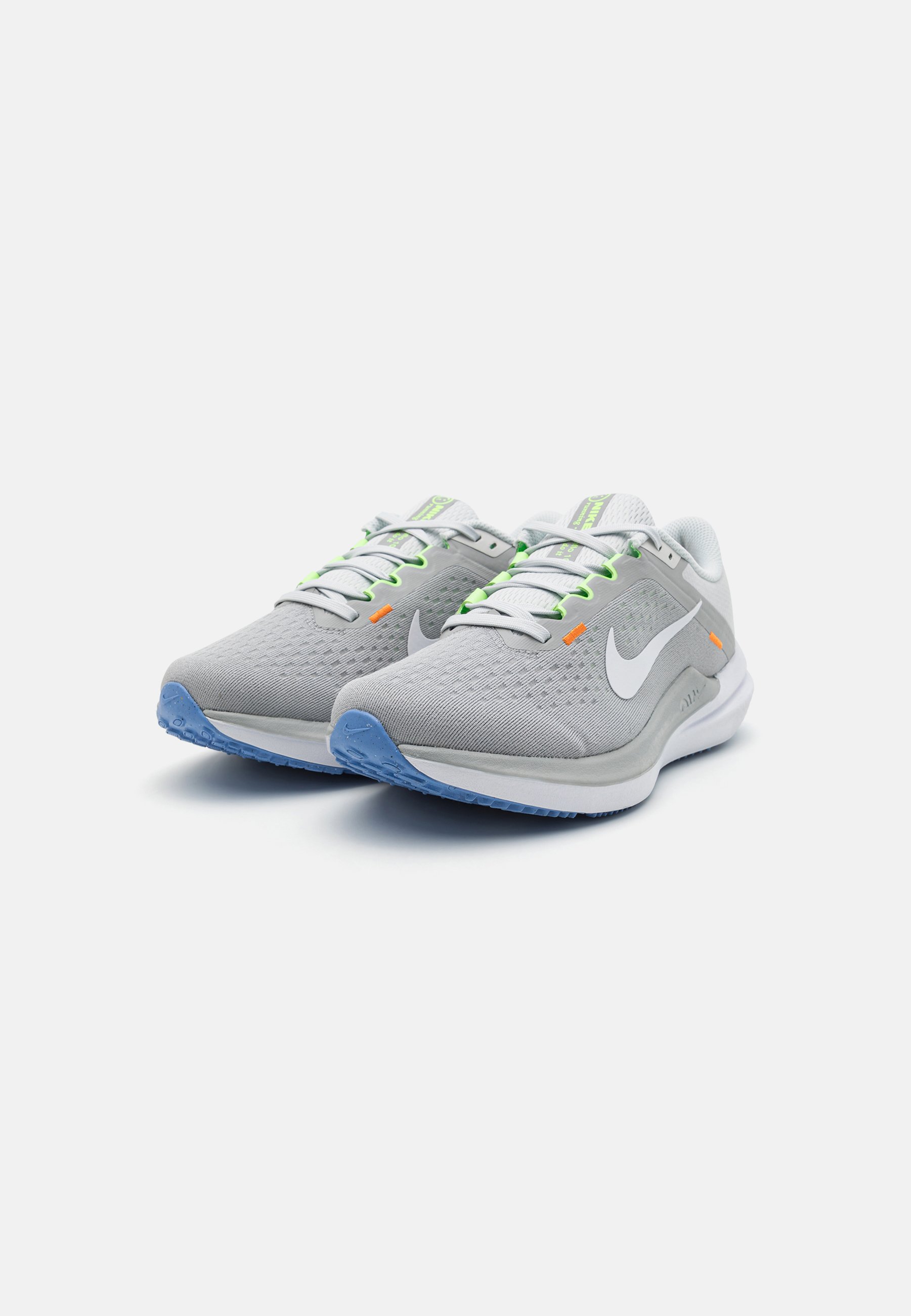 AIR WINFLO 10 - Neutral running shoes