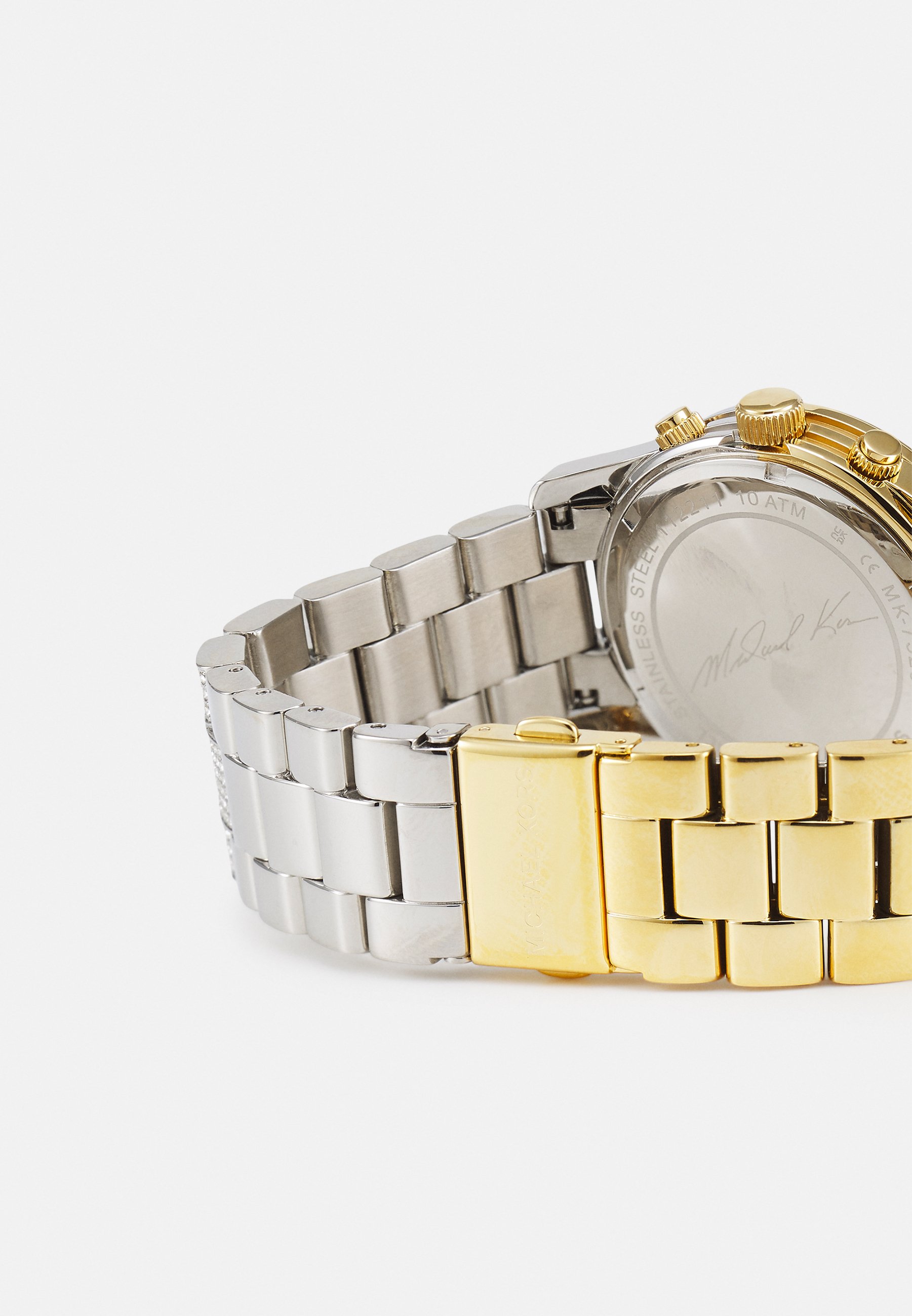 RUNWAY - Watch
