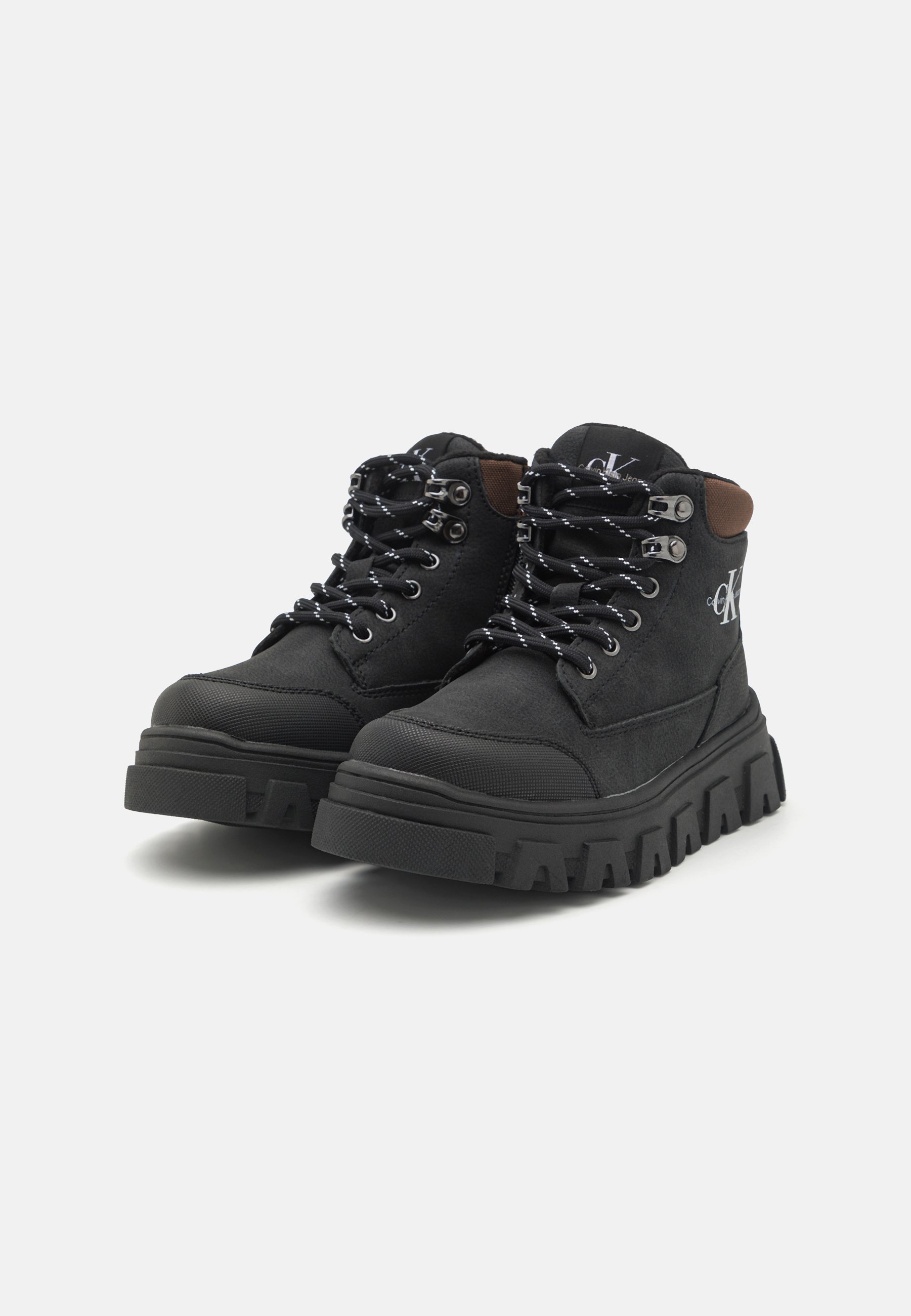 Lace-up ankle boots