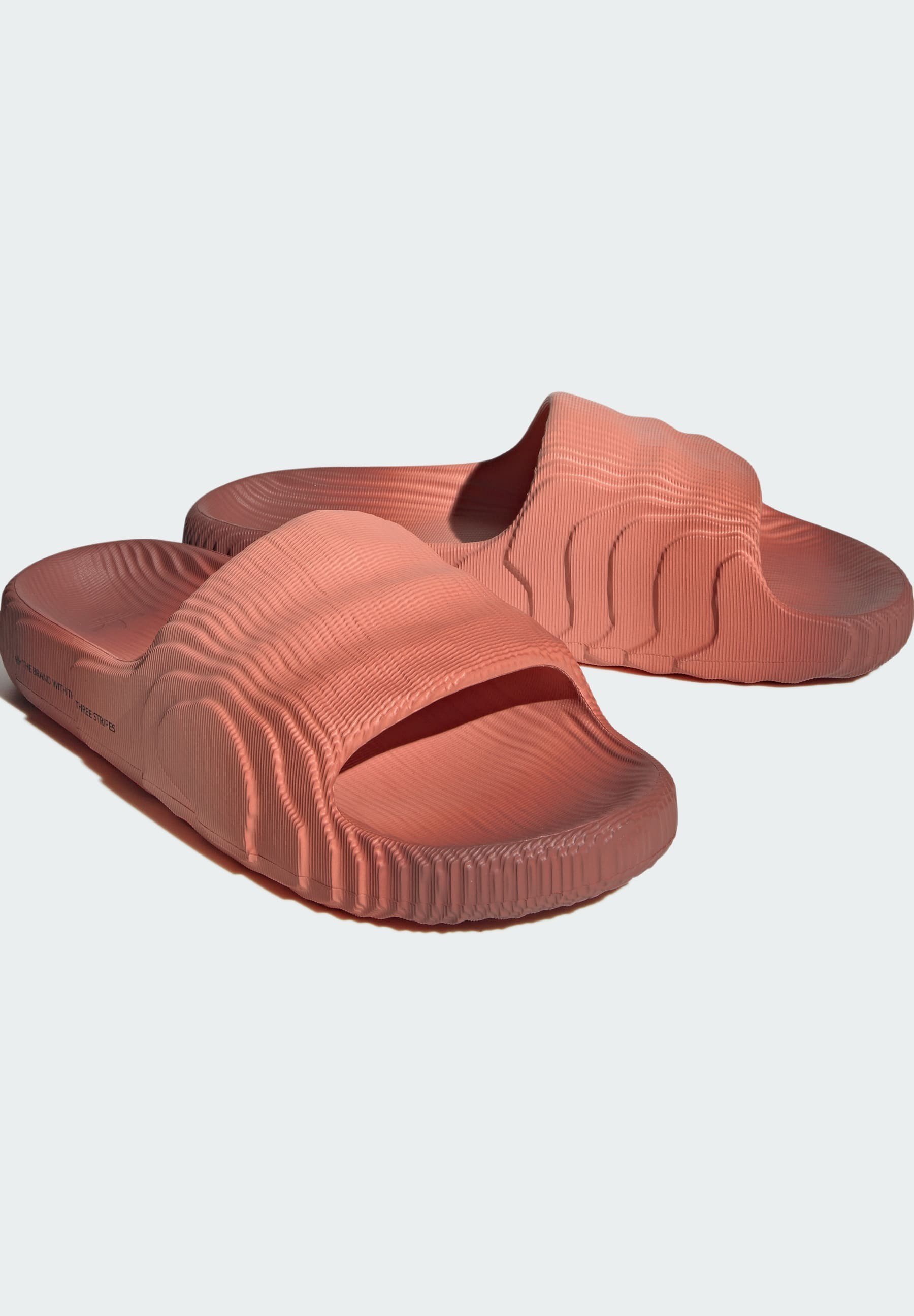 ADILETTE 22 - Pool slides -wonderclay wild sepia core black