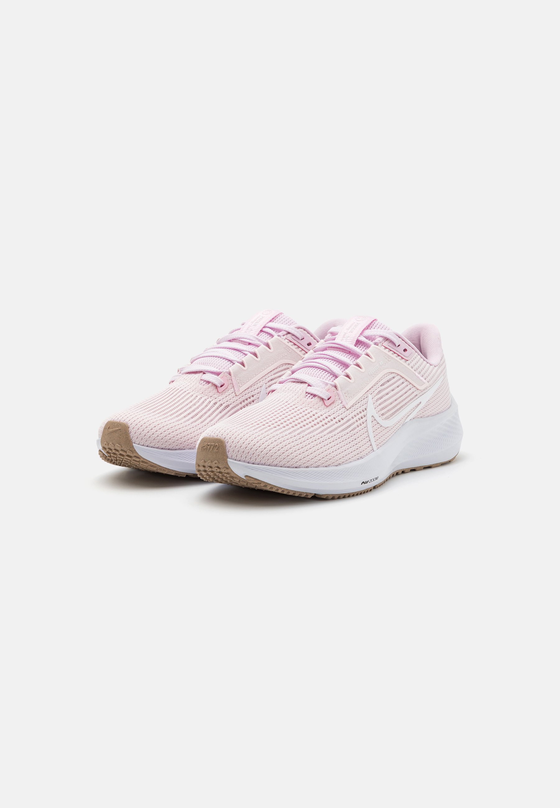 AIR ZOOM PEGASUS 40 - Neutral running shoes