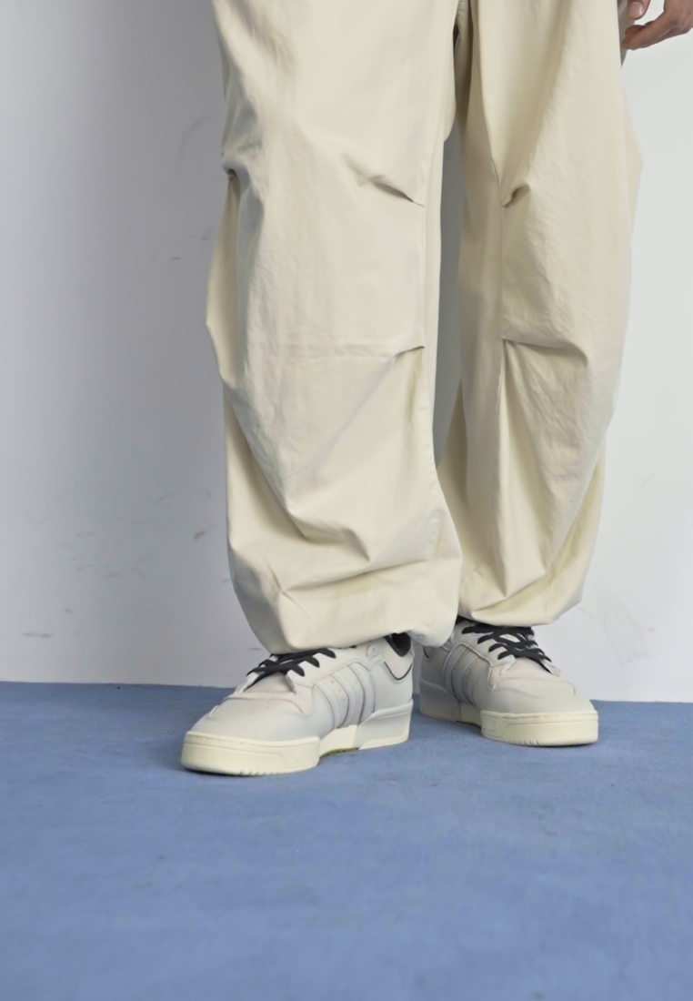 RIVALRY 86 LOW 003 - Trainers