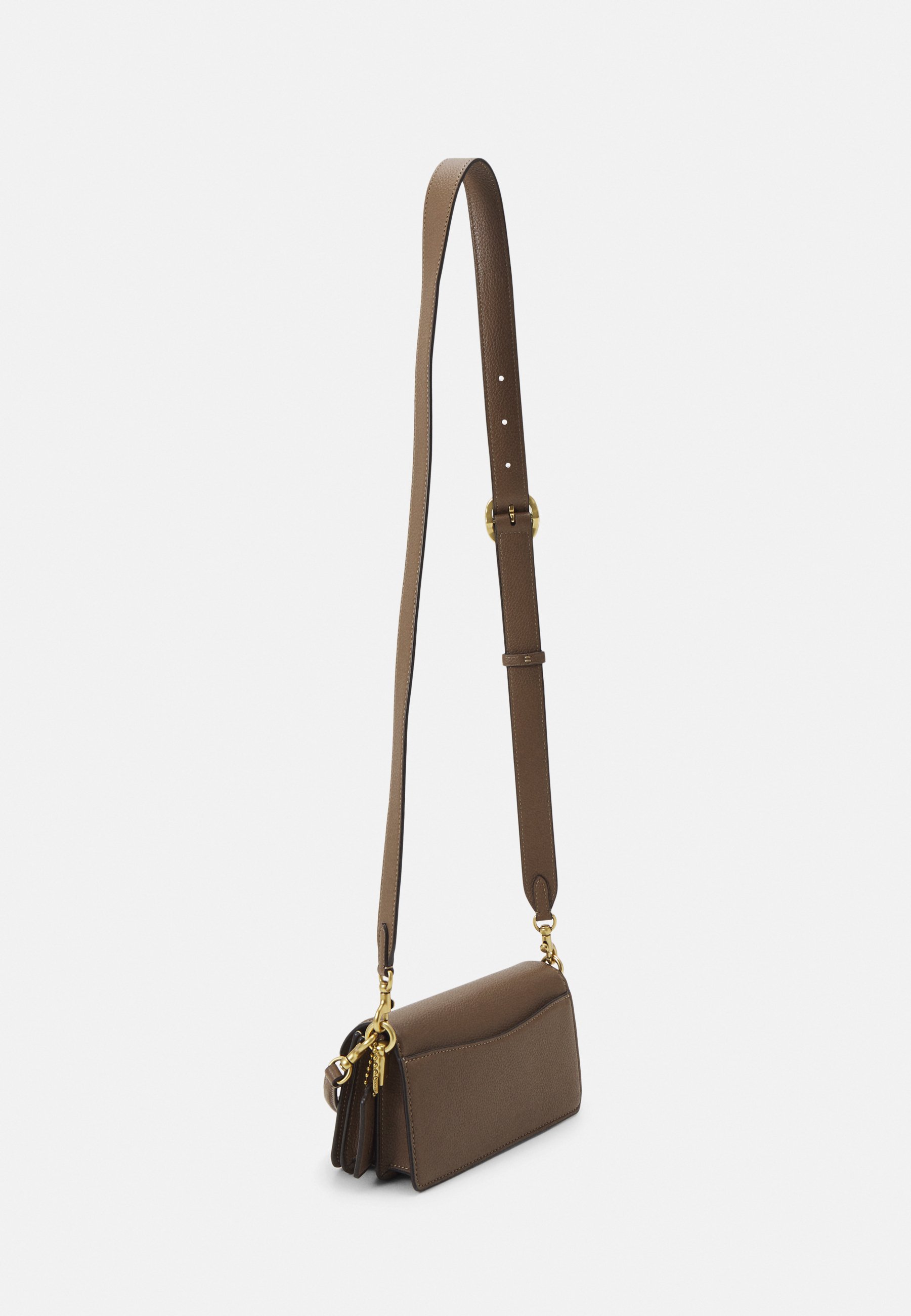 POLISHED PEBBLE LEATHER TABBY SHOULDER BAG 20 - Handbag