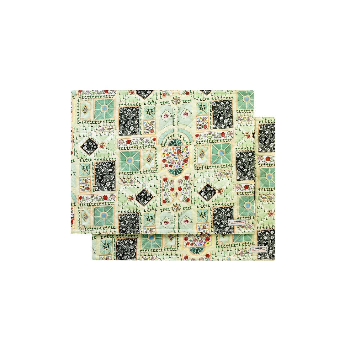 Down the Garden Path Set of 2 Quilted Placemat