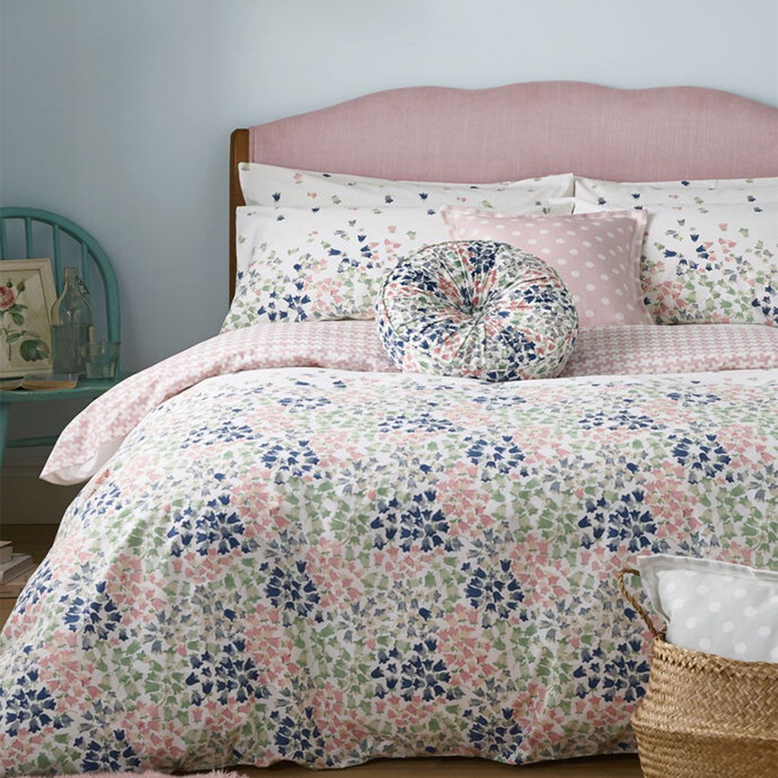 Painted Bluebell Kingsize Bedding Set