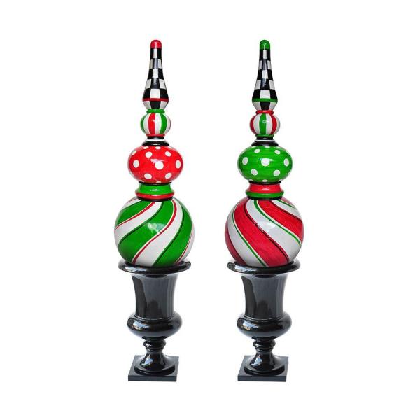 2.8 ft. Green Swirl Christmas Topiary