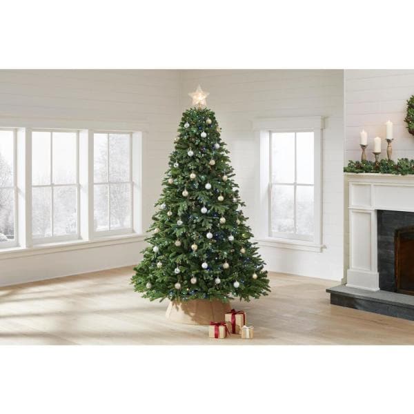 7.5 ft Swiss Mountain Black Spruce Twinkly Rainbow LED Pre-Lit Christmas Tree with 600 RGB LED Technology Dome Lights