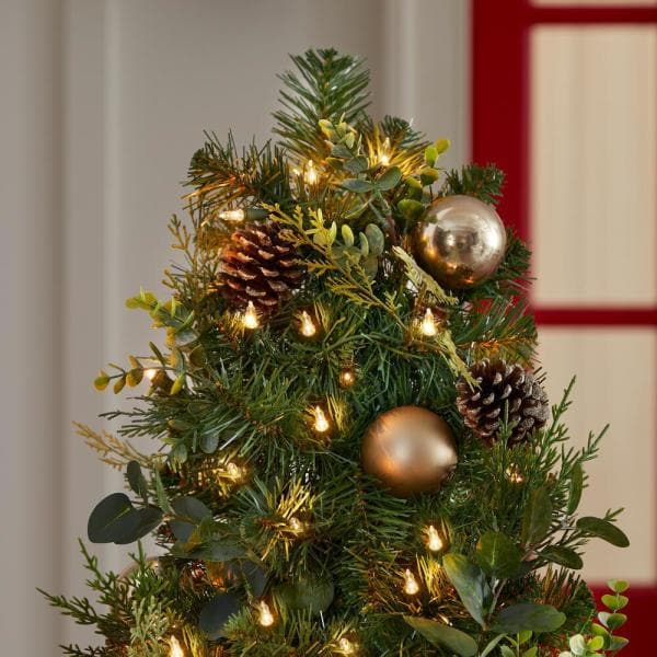 4.5 ft St. Germain Mixed Pine Potted Pre-Lit Artificial Christmas Tree with 70 Warm White Mini Lights