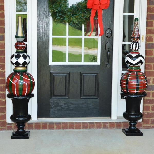 2.8 ft. Plaid and Harlequin Christmas Topiary