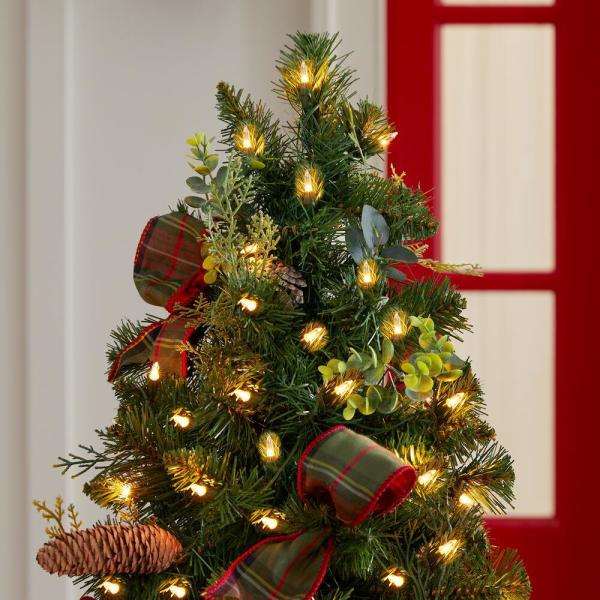 4.5 ft Woodmoore Mixed Pine Potted Pre-Lit Artificial Christmas Tree with 70 Warm White Mini Lights