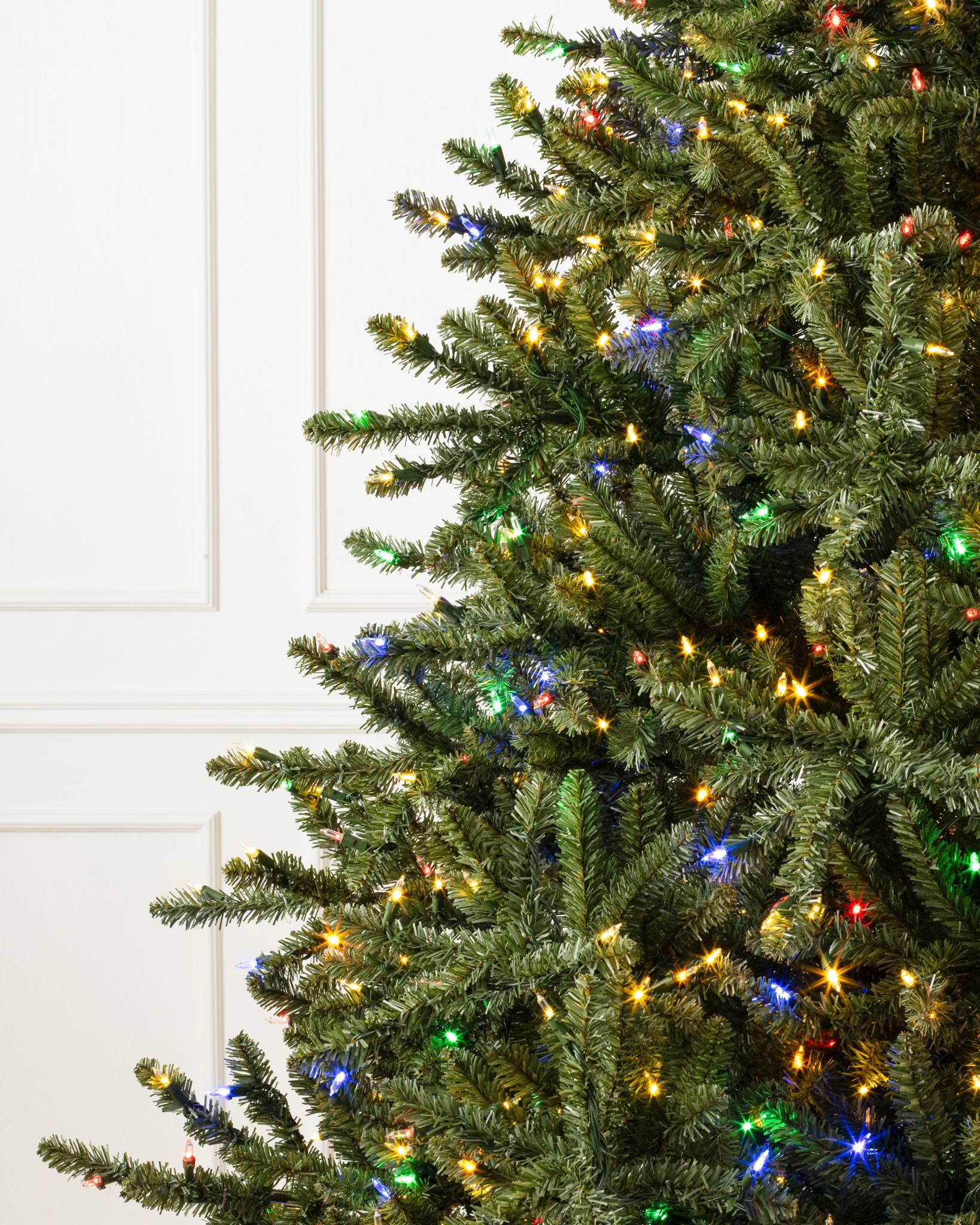 7.5 ft. Snowy Sierra Spruce Artificial Christmas Tree with Clear Lights