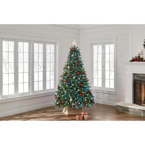 7.5 ft Swiss Mountain Black Spruce Twinkly Rainbow LED Pre-Lit Christmas Tree with 600 RGB LED Technology Dome Lights
