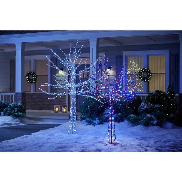 8 ft White 700-Light LED Bare Branch Tree