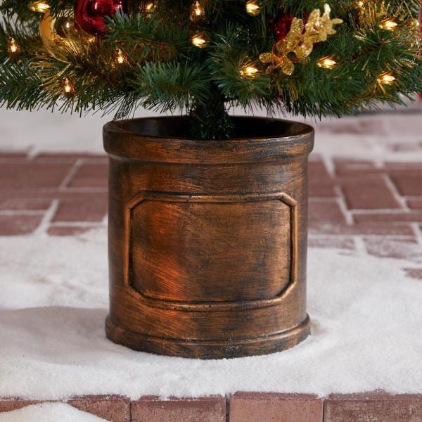 4.5 ft. Royal Easton Pre-Lit Potted Artificial Christmas Tree with 70 White Lights