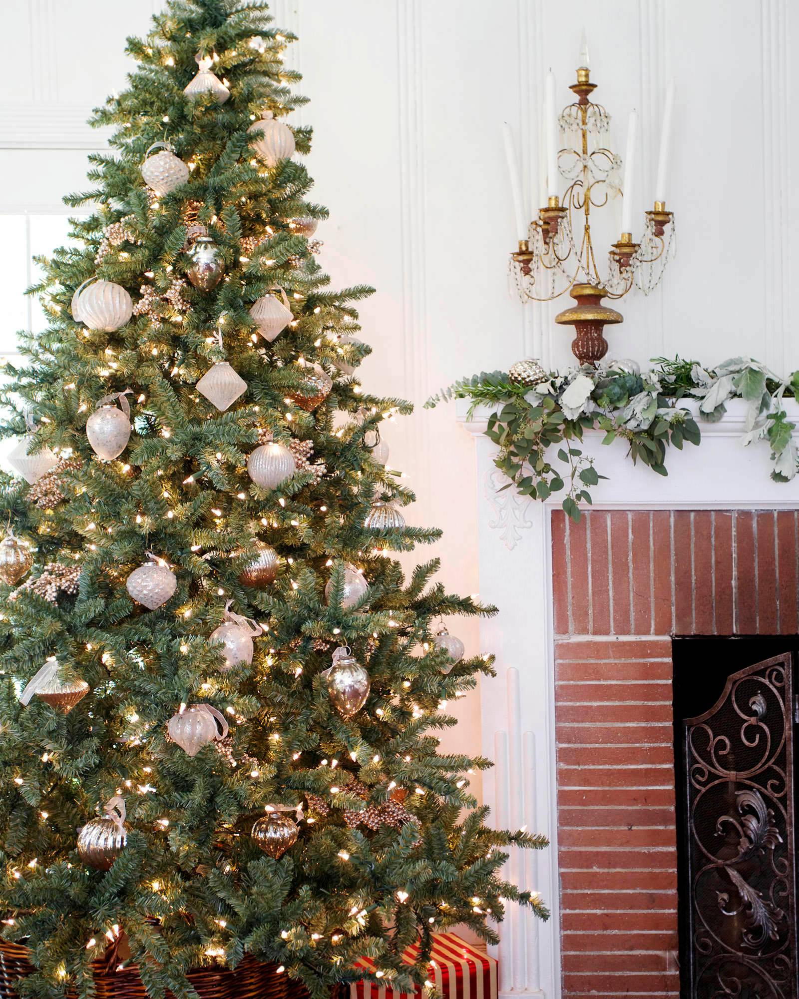 7.5 ft. Snowy Sierra Spruce Artificial Christmas Tree with Clear Lights