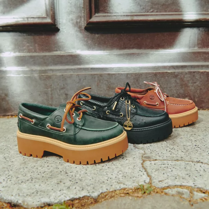 Stone Street Women's Timberland Premium Boat Shoe for Women in Burgundy