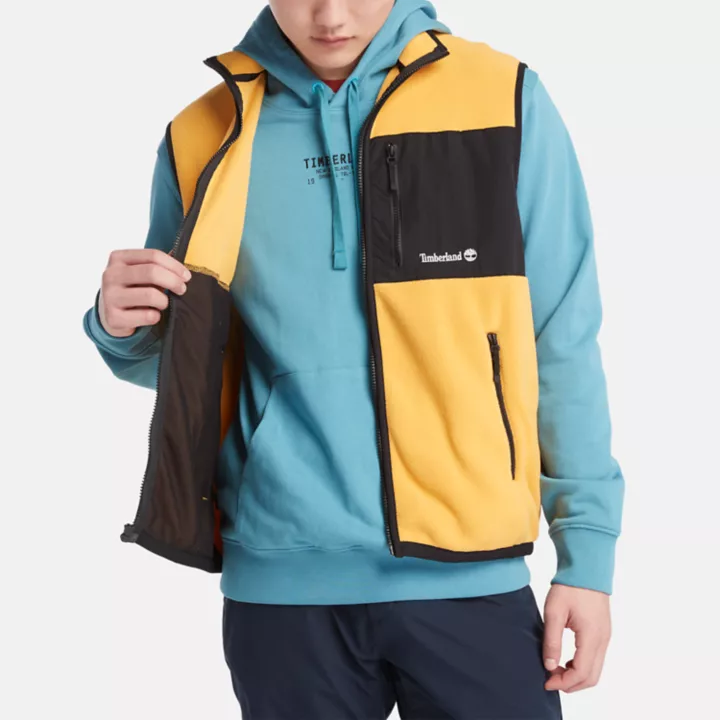 Outdoor Archive Polartec 200 Series Fleece Vest for Men in Yellow