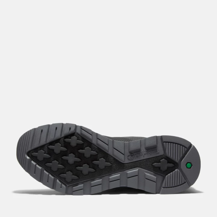 Low Field Trekker for Men in Black