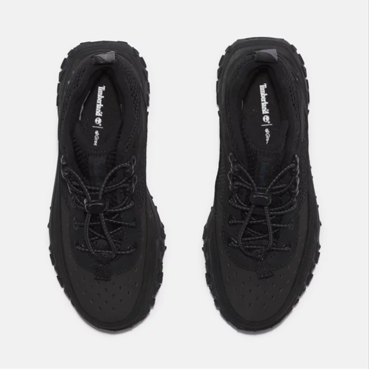 GreenStride Motion 6 Trainer for Youth in Black