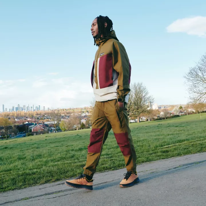 Water Repellent Jogger for Men in Green