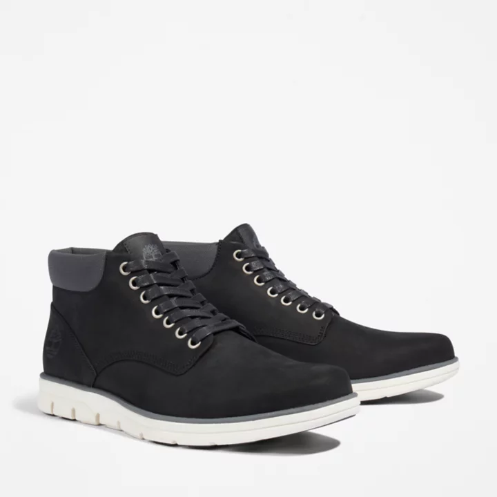 Bradstreet Chukka Boot for Men in Black