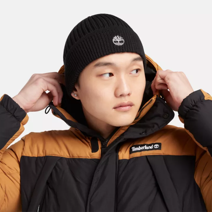 Outdoor Archive Puffer Jacket for Men in Dark Yellow