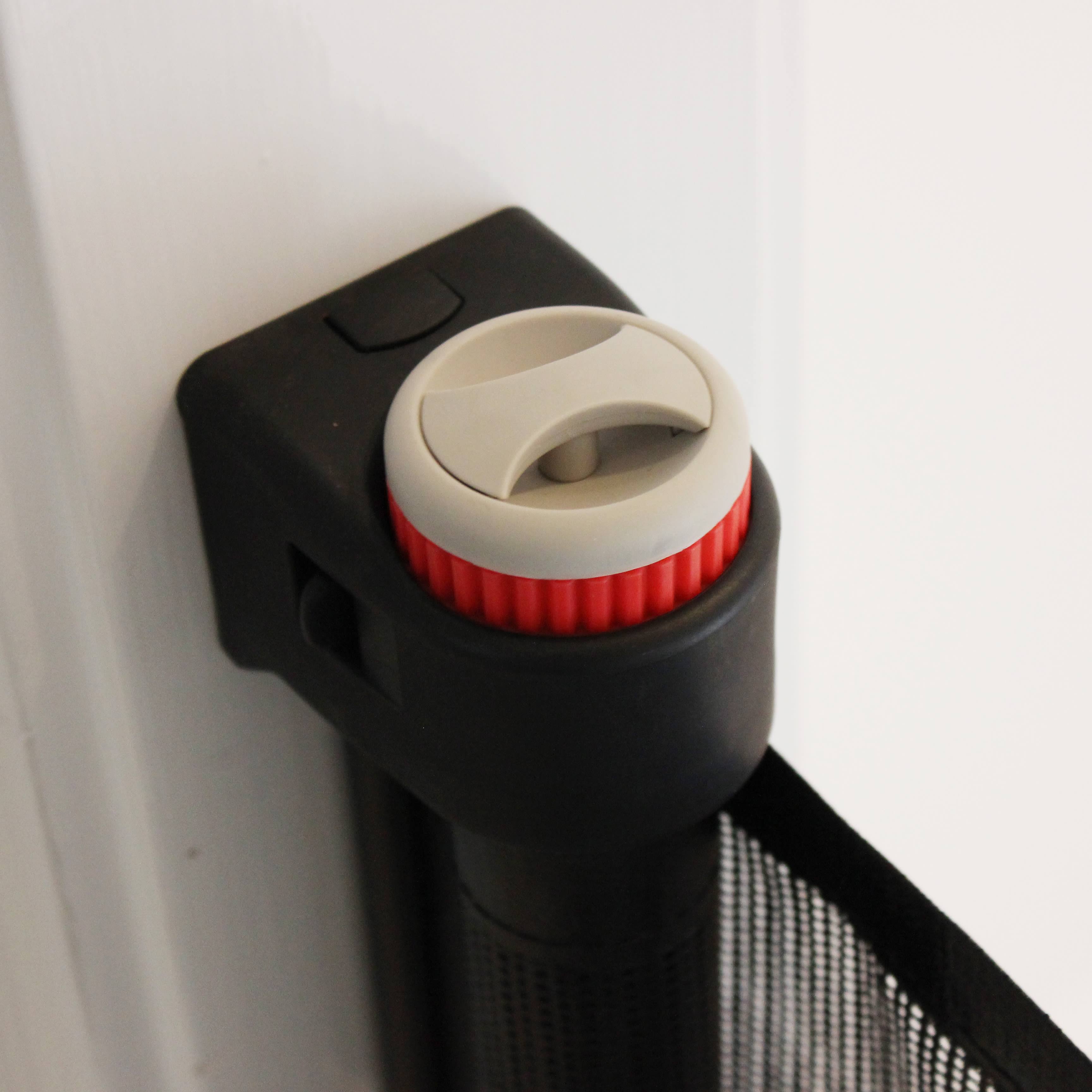 Cardinal Gates Retractable Safety Gate, Black, 26.5 inch55 inch