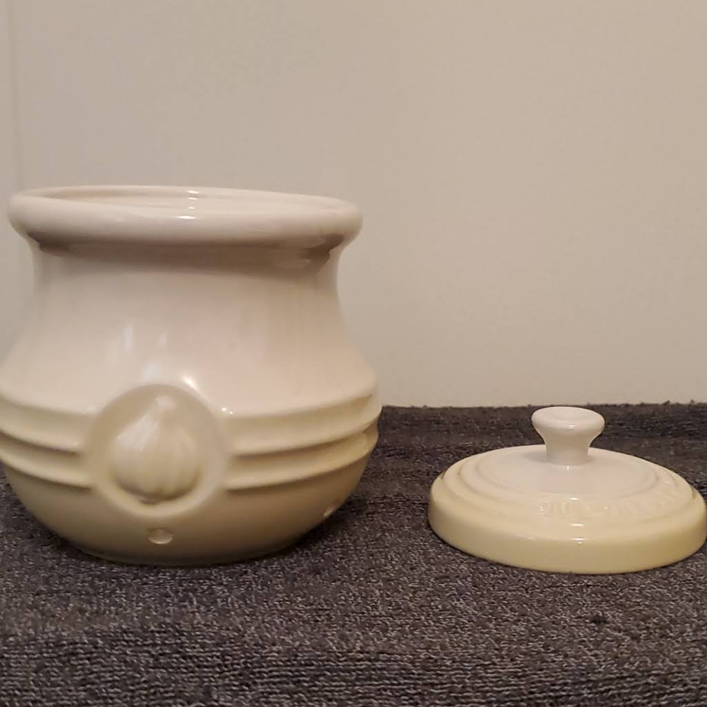 Le Creuset Dune Stoneware Garlic Keeper Wellnestcares