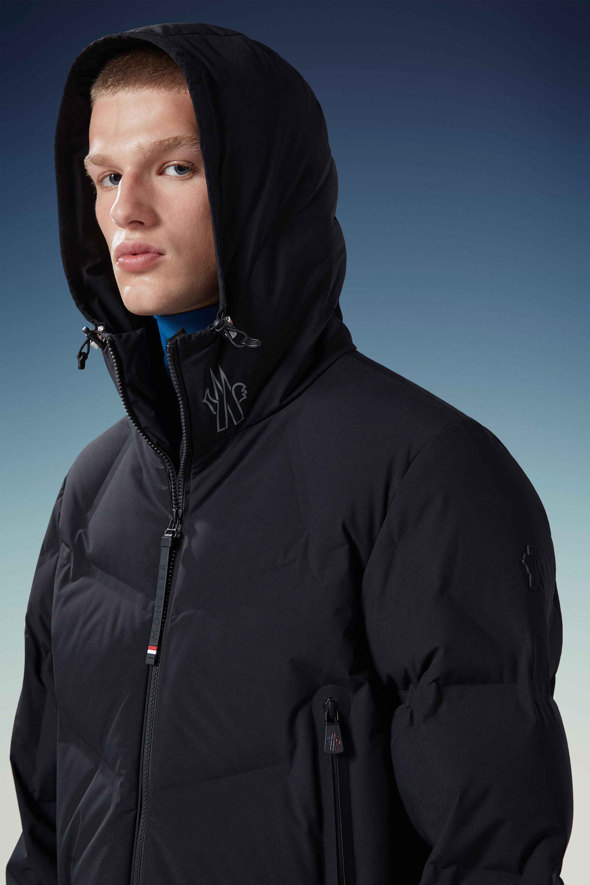 Arcesaz Short Down Jacket
