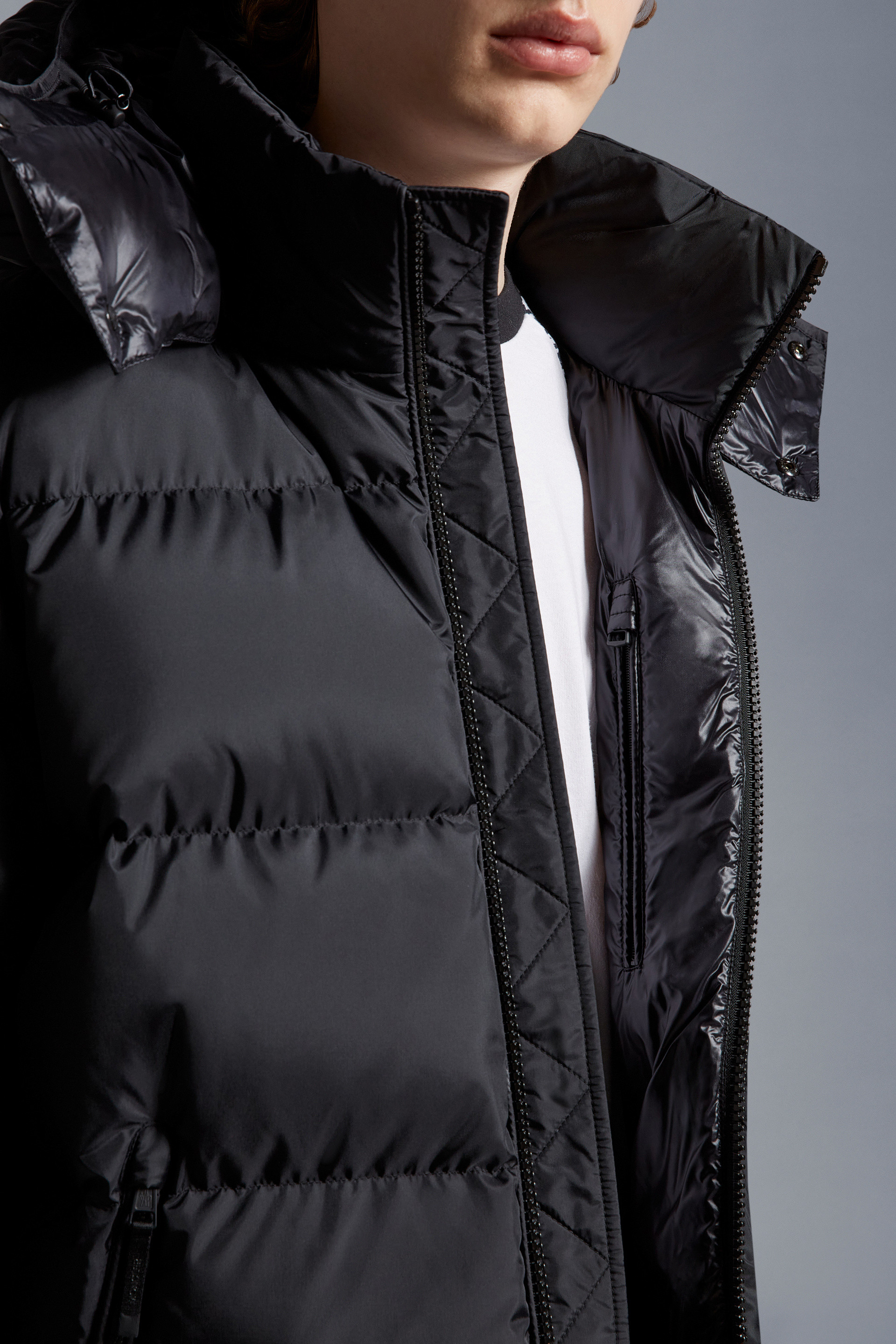 Acanthus Short Down Jacket