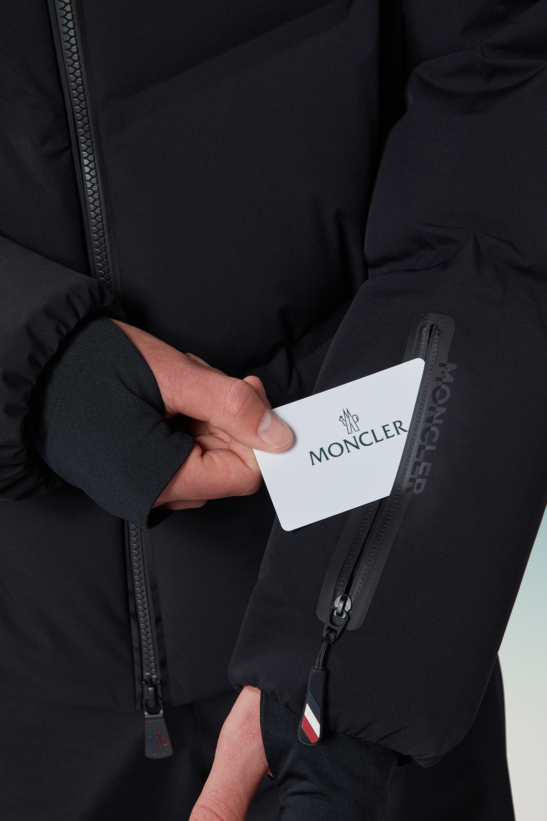 Arcesaz Short Down Jacket