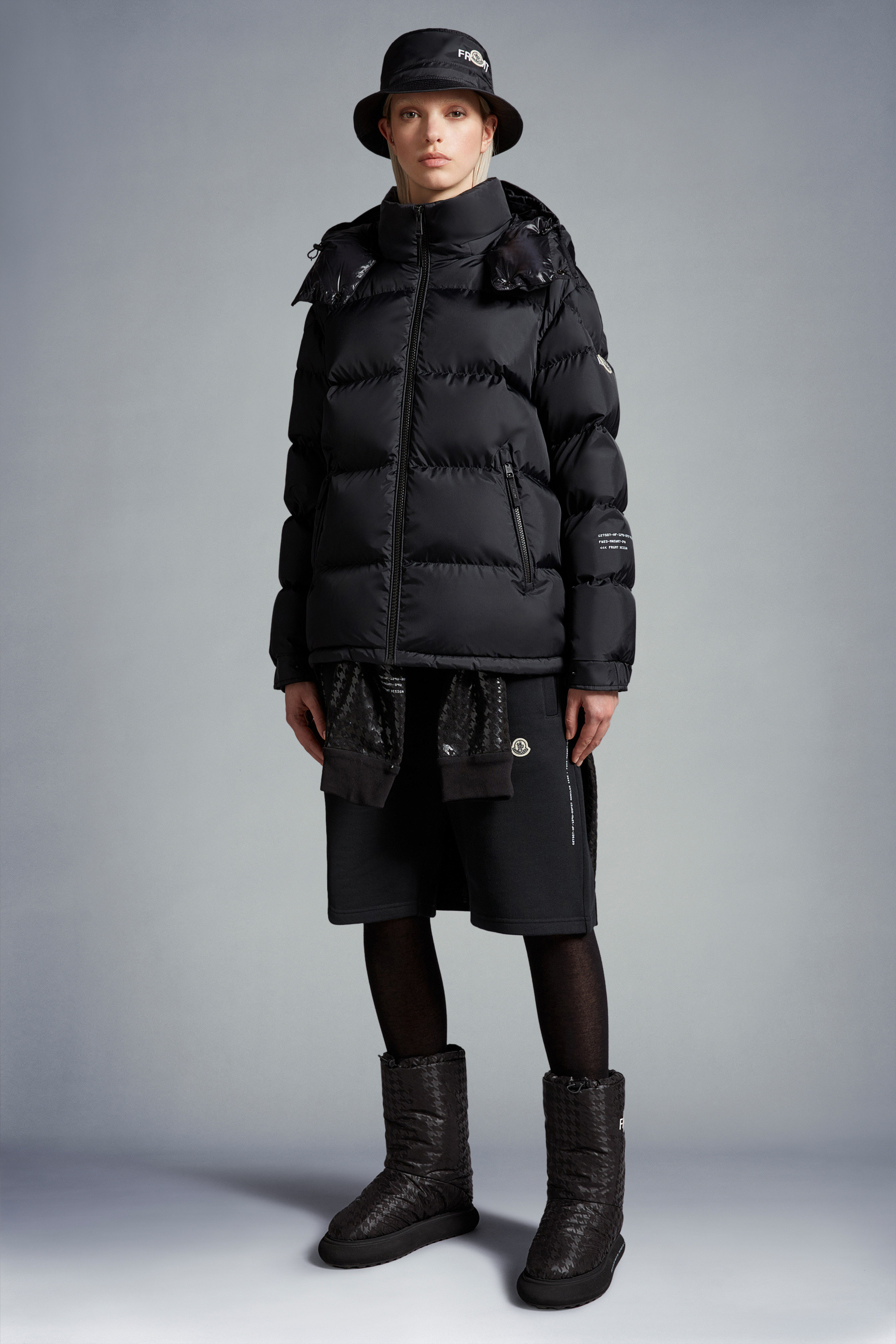 Acanthus Short Down Jacket