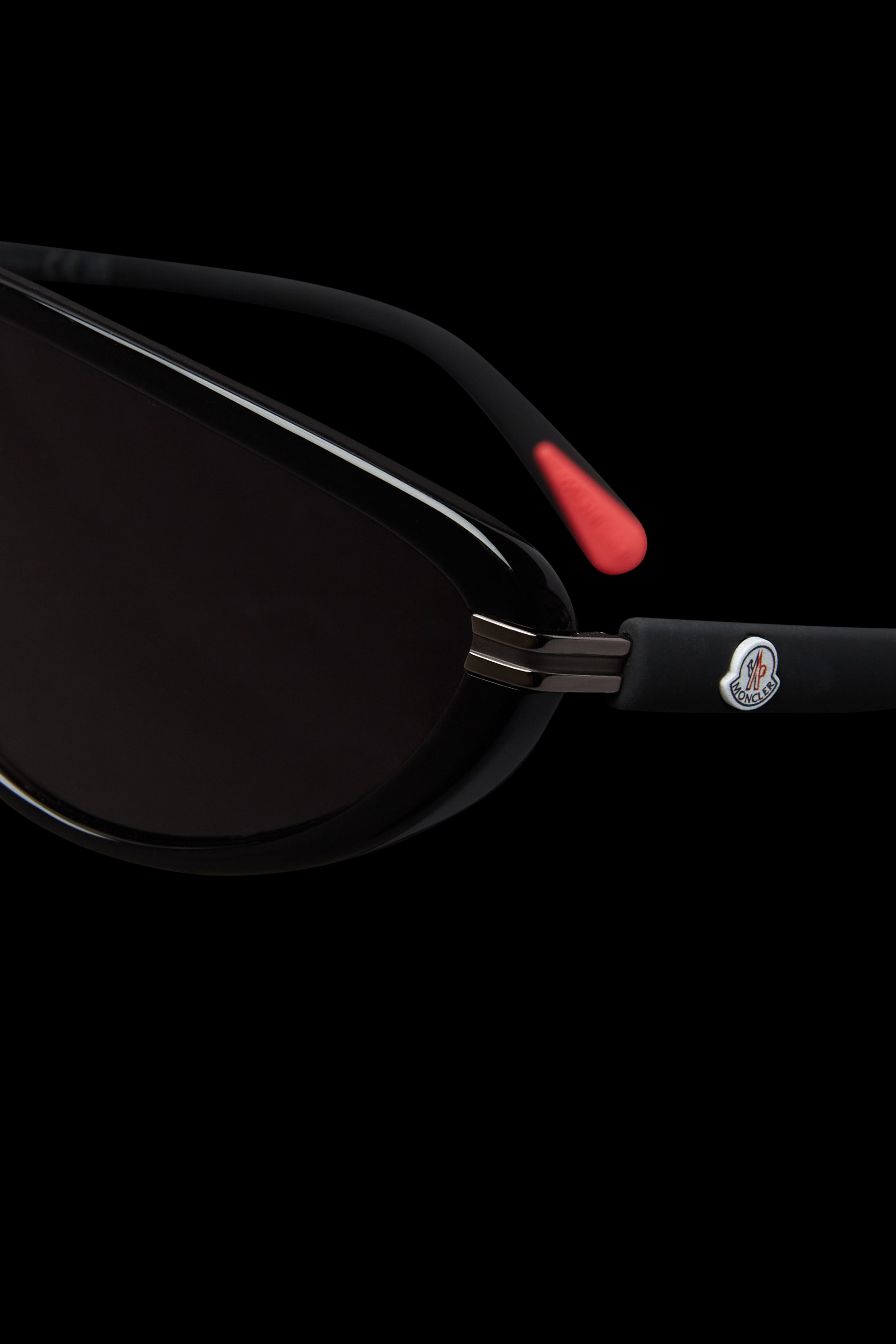 Vitesse Shield Sunglasses