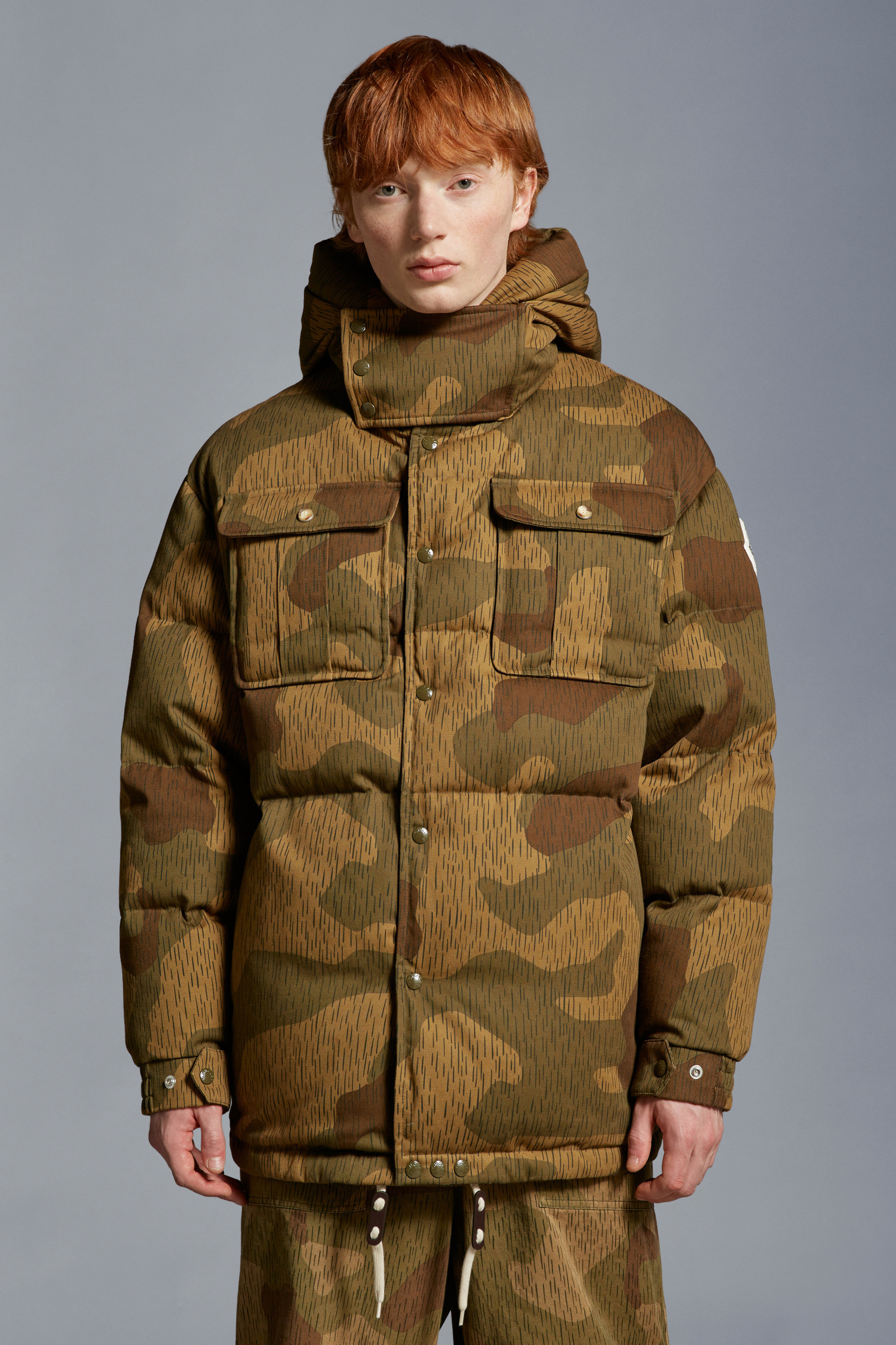 Mandelbrot Short Down Jacket