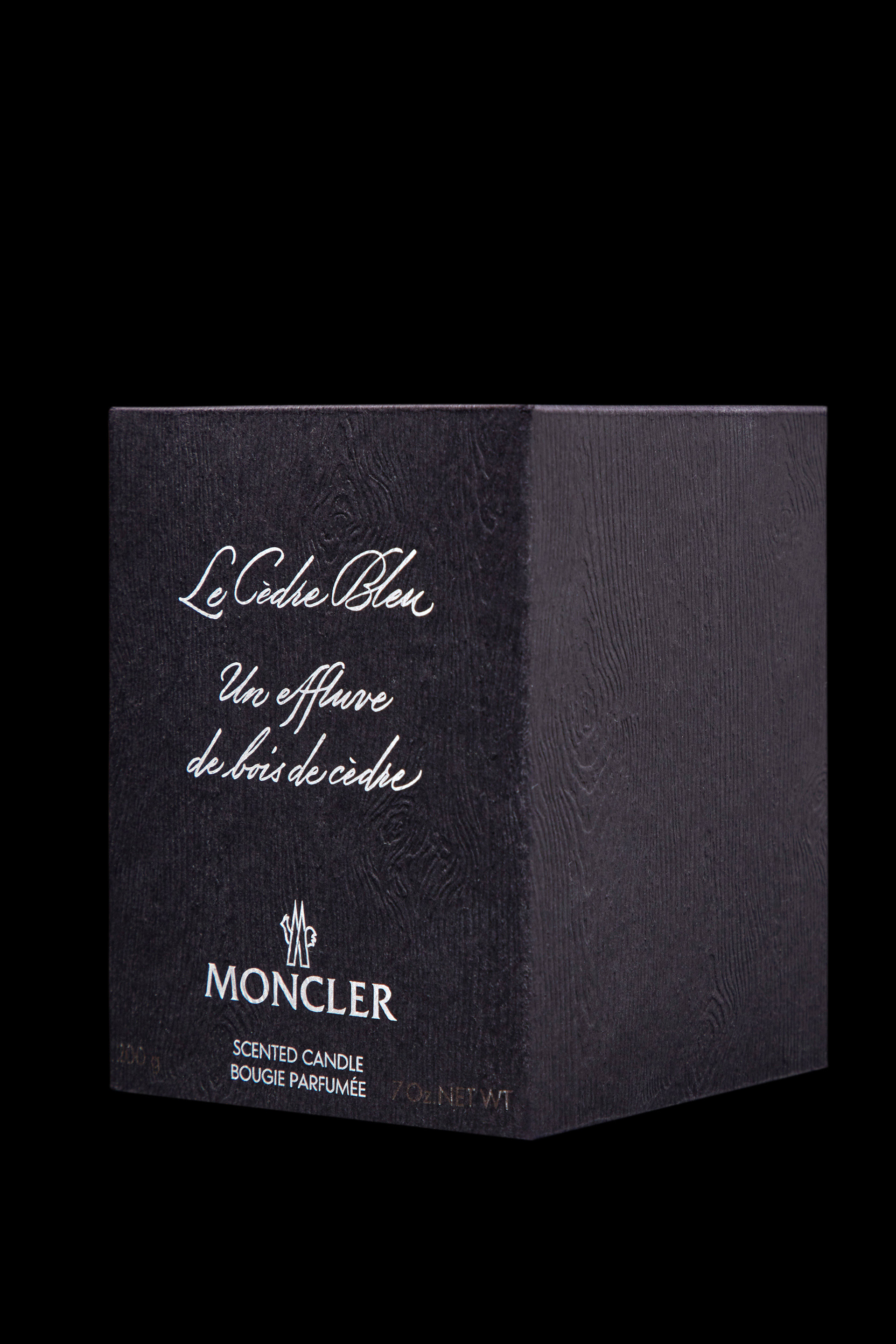 Le Cedre Bleu Scented Candle 7 Oz.