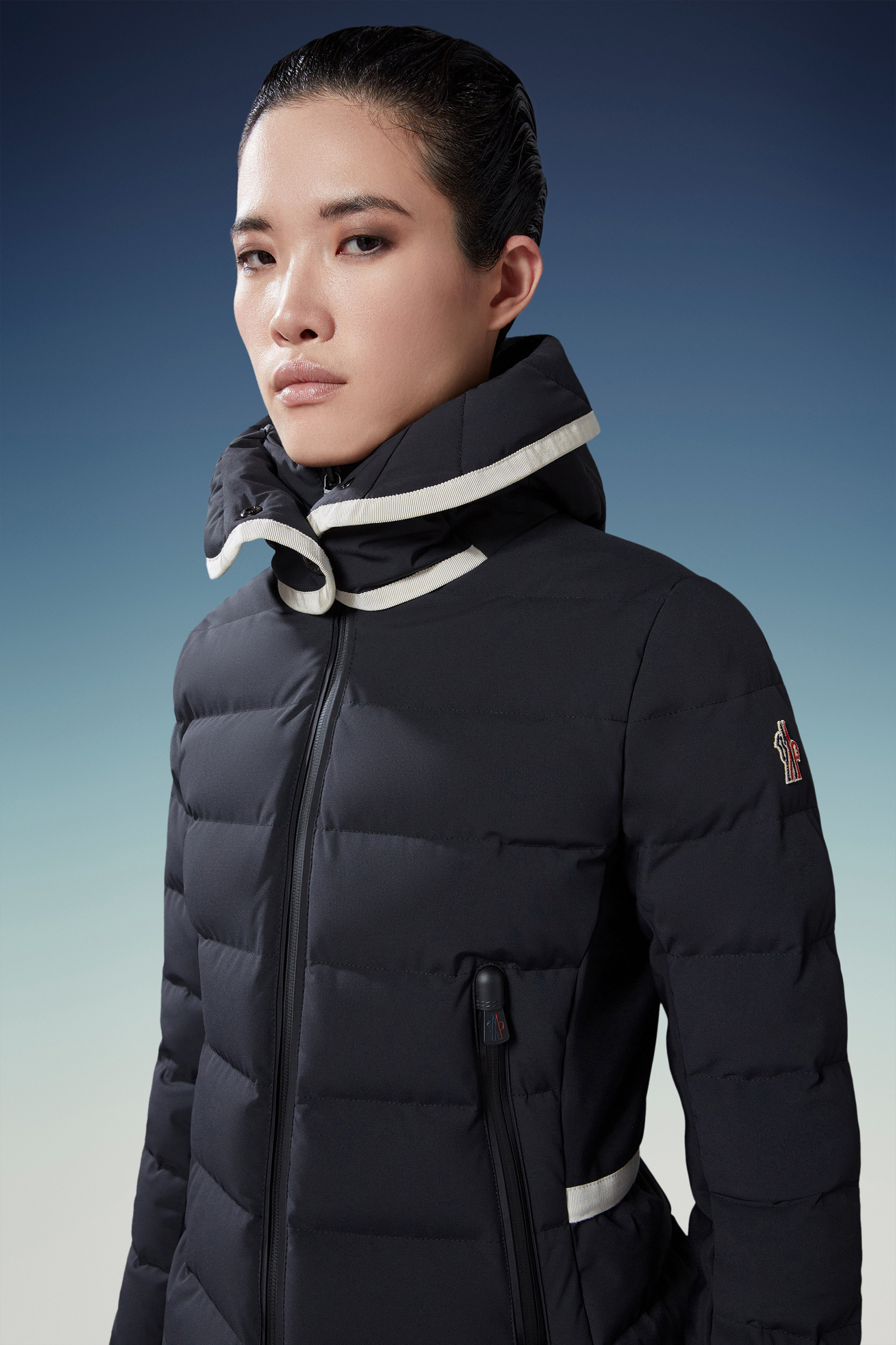 Lamoura Short Down Jacket