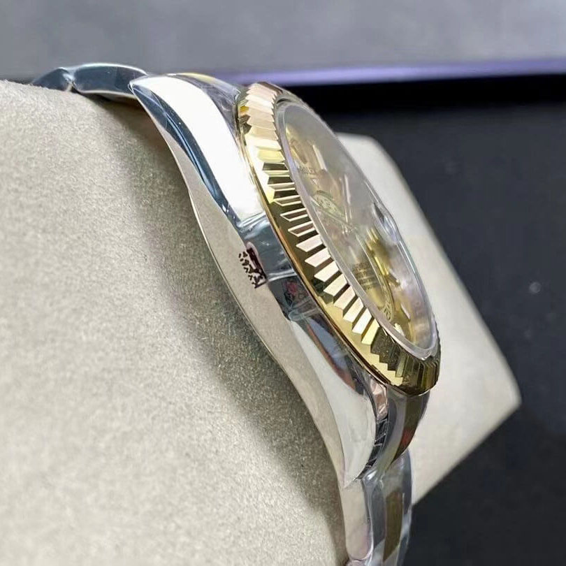 Super Clone Rolex 1:1 Sky-Dweller 9001 Movement  M326933-0001 Watch