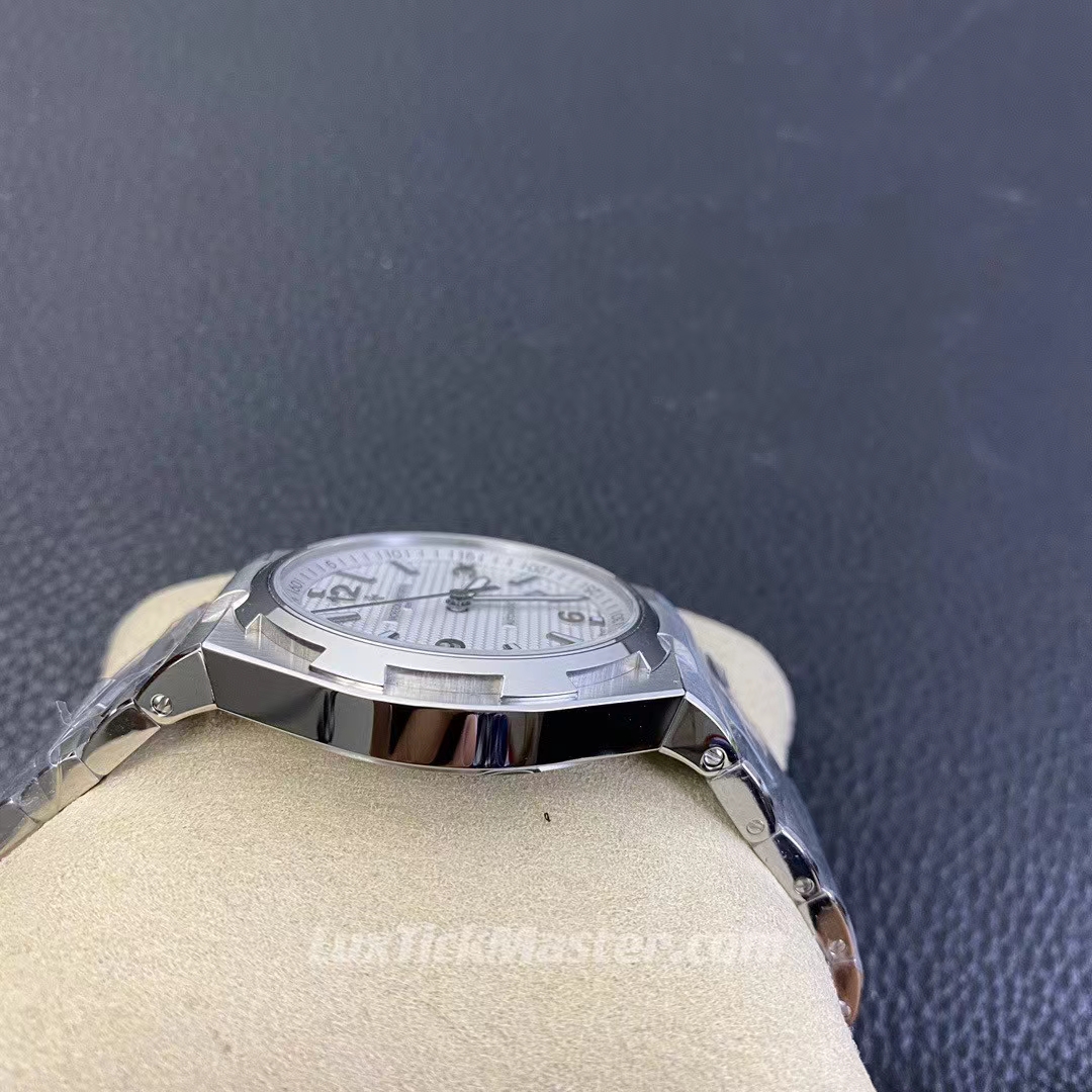 Vacheron Constantin1:1 Super Clone Overseas Series 47040/B01A-9093 PPF Factory