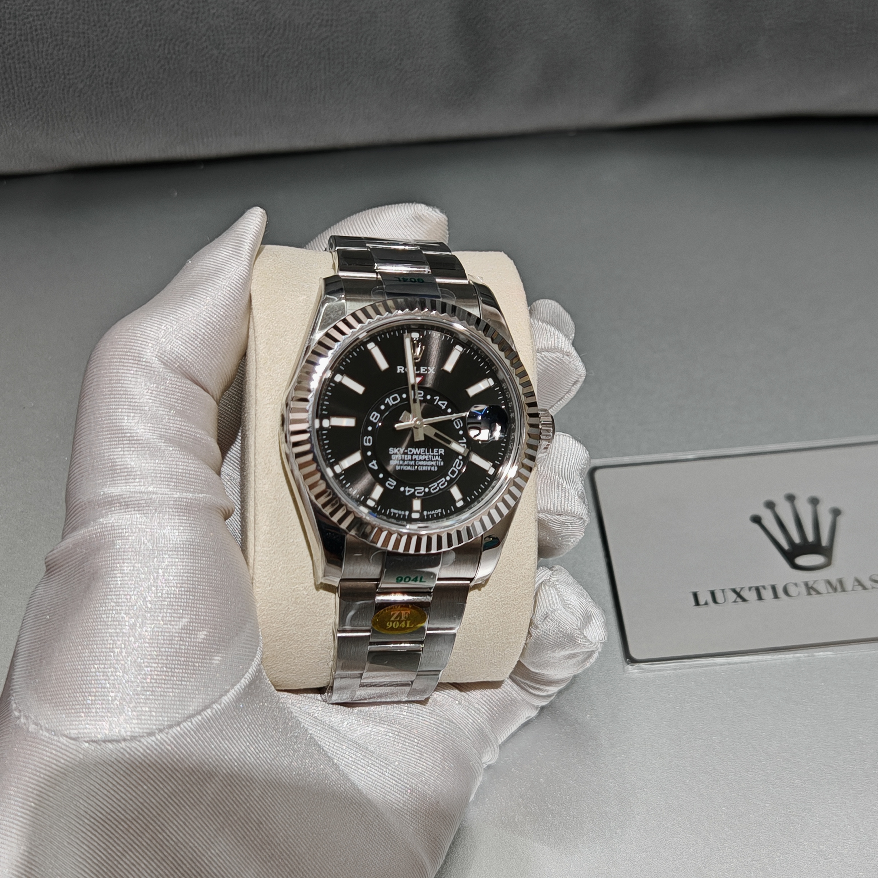 Super Clone Rolex 1:1  Sky-Dweller 9001 Movement  M326934-0005 Watch