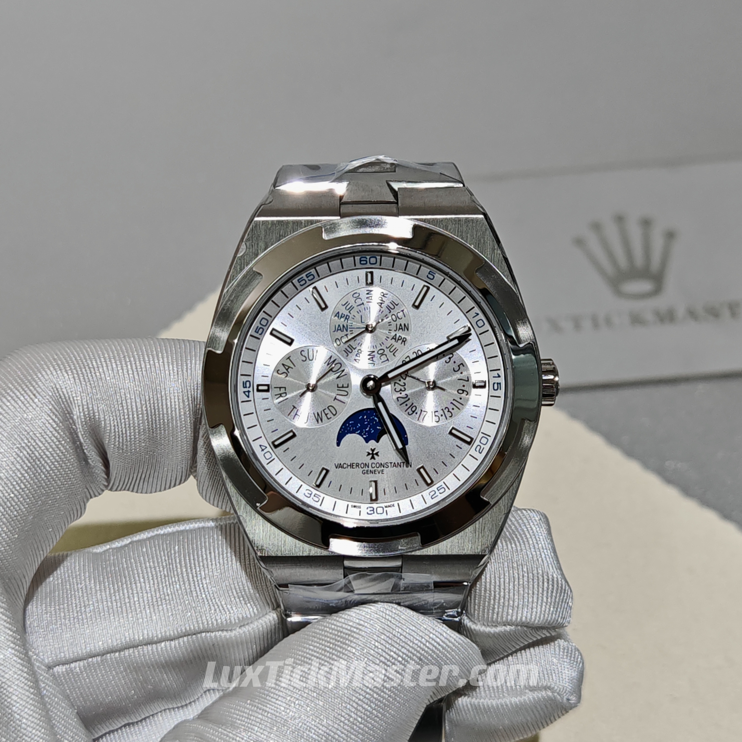 Vacheron Constantin1:1 Super Clone Overseas Series 4300V 8F Factory