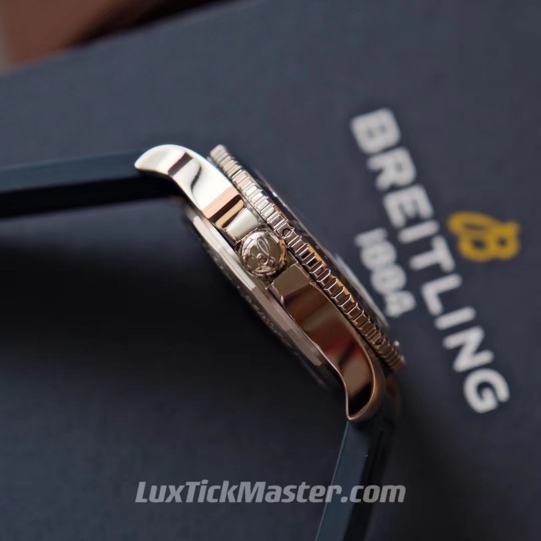 Breitling 1:1 Super Clone Super Ocean Series A17366D81A1S1