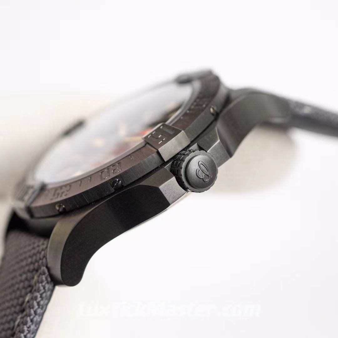 Breitling 1:1 Super Clone Avengers Series V17311101B1W1