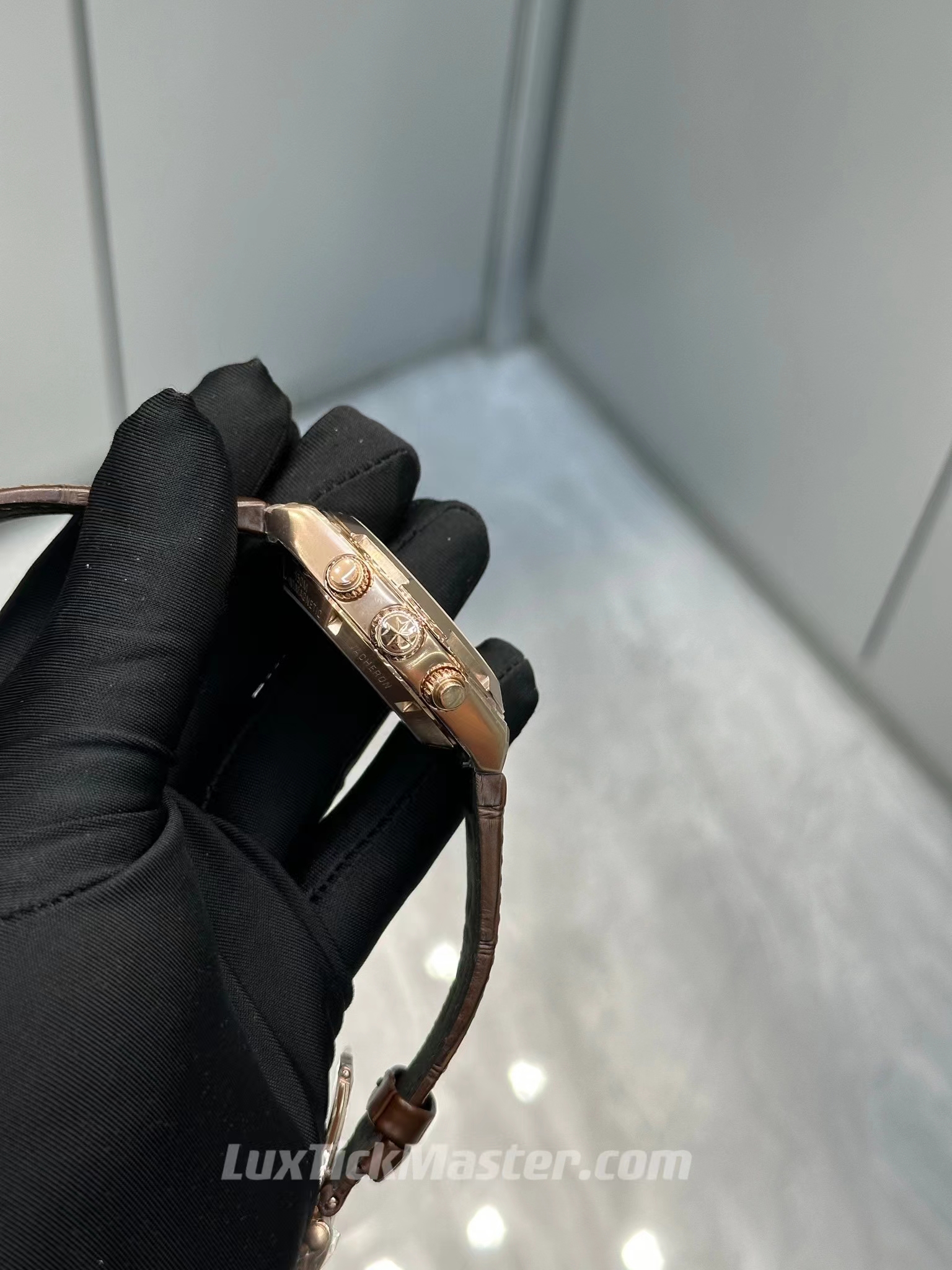 Vacheron Constantin 1:1 Super Clone Overseas Series 5500V/000R-B074